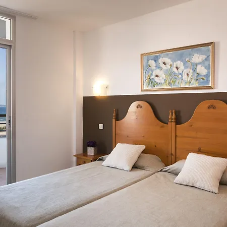 Xon's Platja Ha Hotel 3*