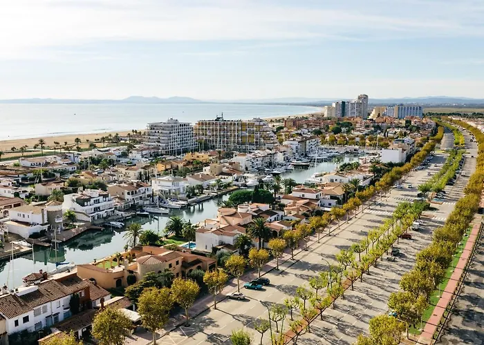 Xon's Platja Ha فندق إمبوريابرافا