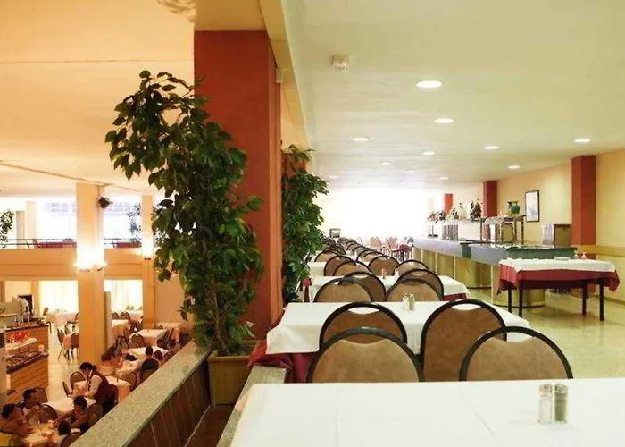فندق Xon's Platja Ha